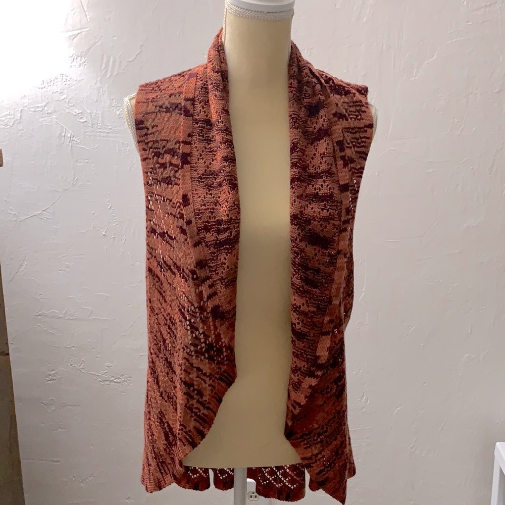 Hi/lo sweater vest